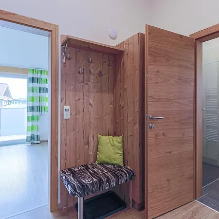 Appartamento Brixen Near Lift, Cleaning Included