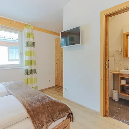 Apartment Brixen Near Lift, Cleaning Included Brixen im Thale