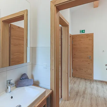 Brixen Near Lift, Cleaning Included Apartment